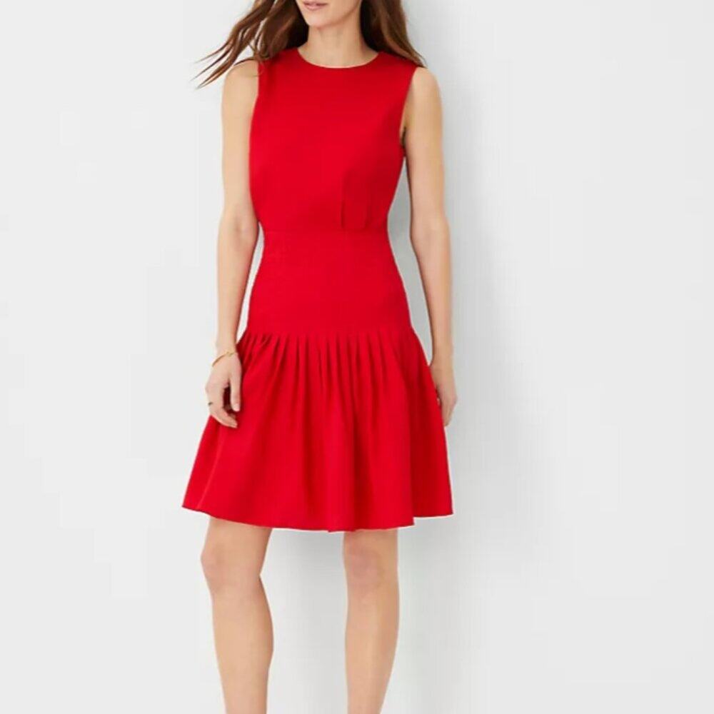 Ann Taylor Pleated Flare Dress NEW crew neck, sleeveless red, summer Size 8